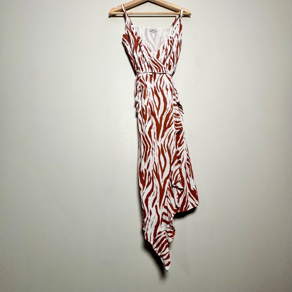 Revolve Rails Frida Sleeveless Midi Wrap Dress In… - image 3